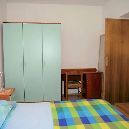 Affittacamere Apartments Sveti Ivan 3*